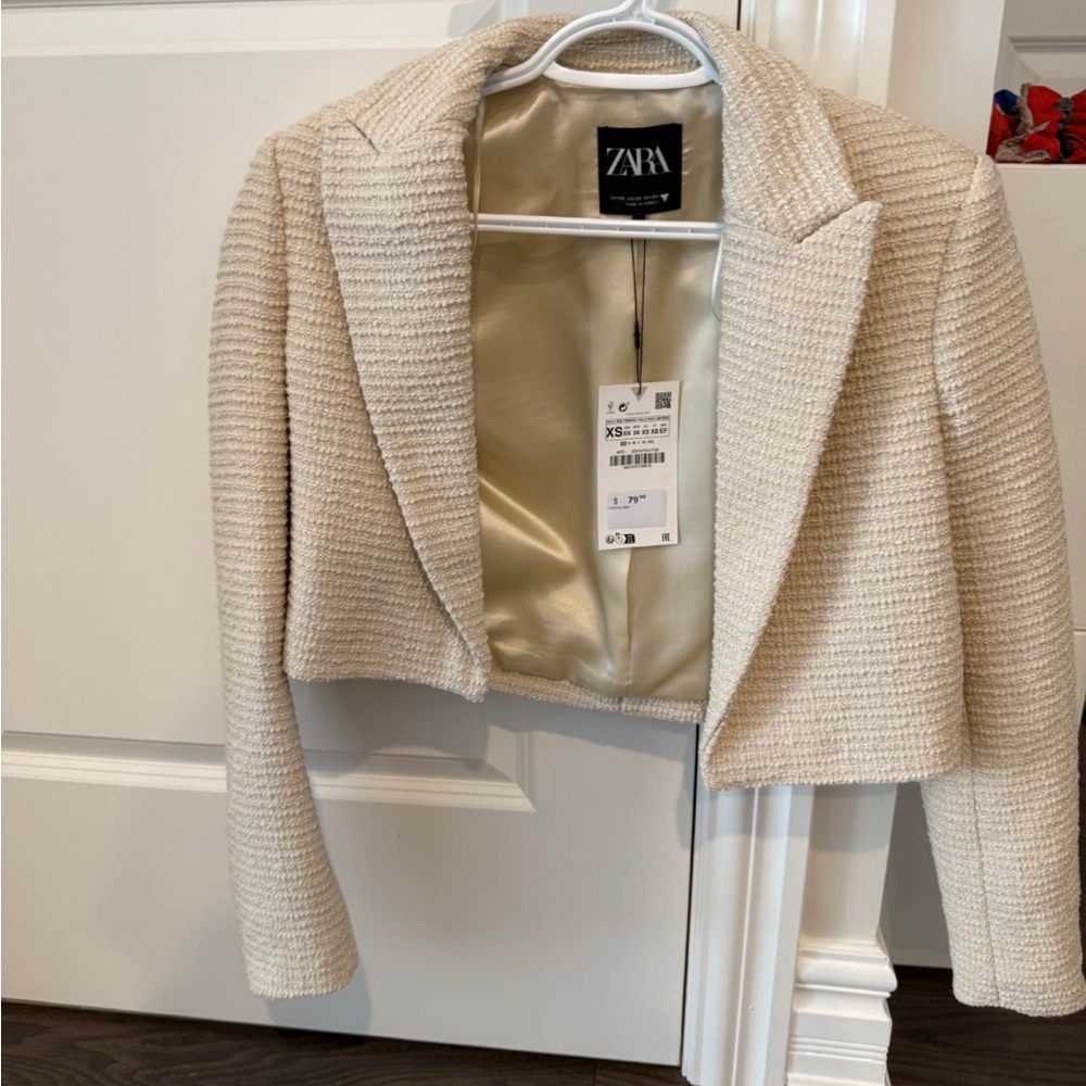 Zara Women's Beige Textured Blazer